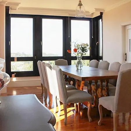 Sleeps 11 With Pool And Wifi