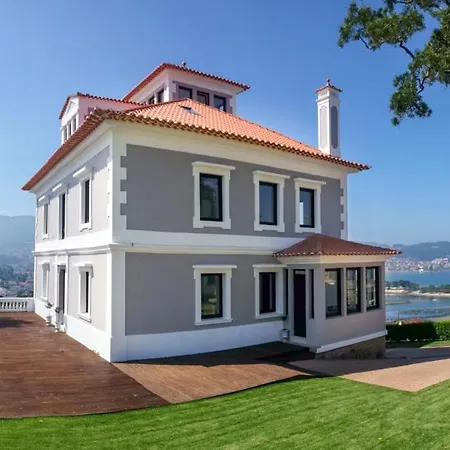 Sleeps 11 With Pool And Wifi Ramallosa (Pontevedra)